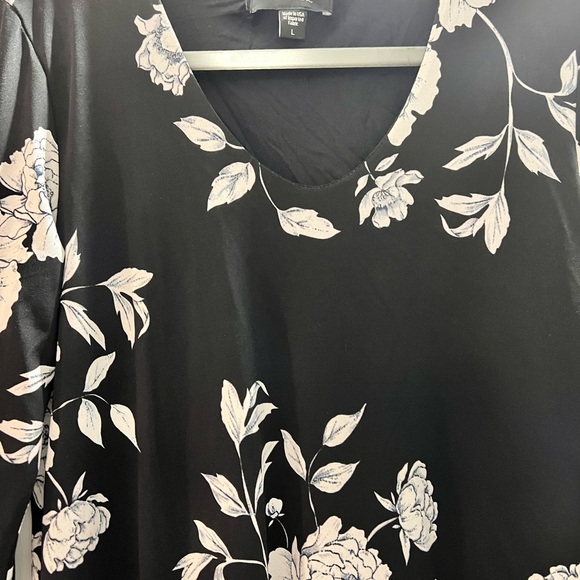 Karen Kane Dress NWOT Taylor Bell Sleeve A-Line Black & White Super Flattering! - Picture 6 of 14